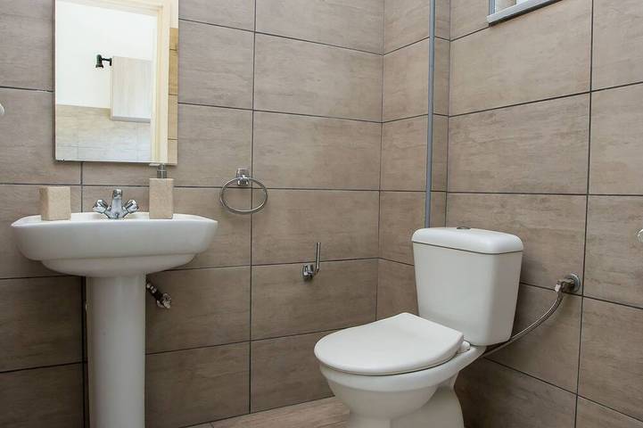 Ferienhaus für 2 Personen, mit Garten und Balkon sowie Pool in Faliraki - 4