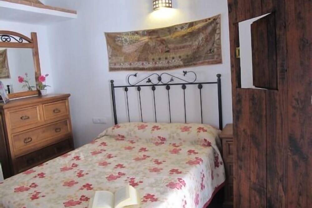 Casa Onuba: preciosa casa rural para grupos grandes in Fuenteheridos, Sierra de Aracena y Picos de Aroche