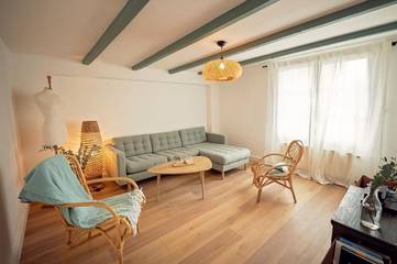 Gîte pour 10 personnes, avec jardin à Le Bourg-Dun
