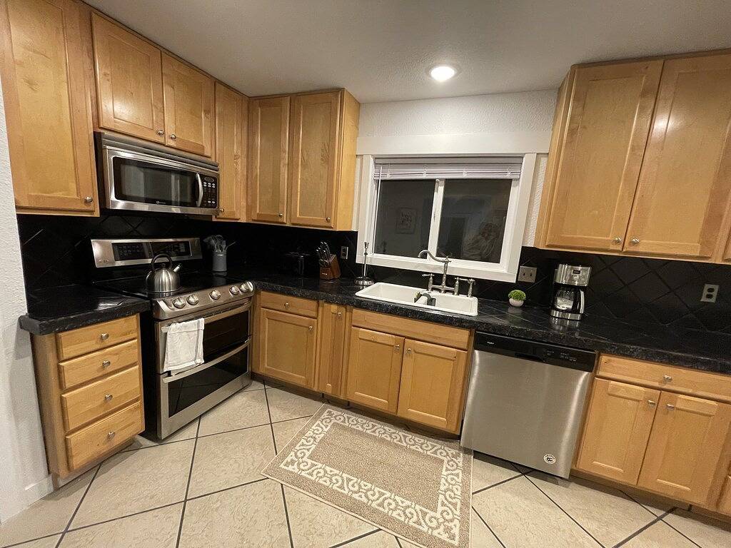 The White Brick House in Camas in Camas (Washington), Washington