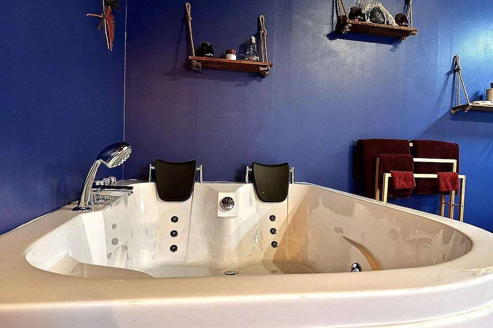 Hour House 2 - Honeymoon in Houyet, Region Namur