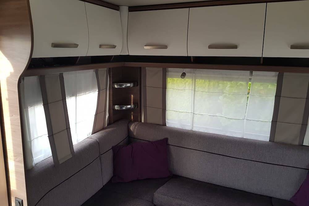 Wohnwagen für 4 Gäste mit 25m² in Hüde in Hüde, Landkreis Diepholz