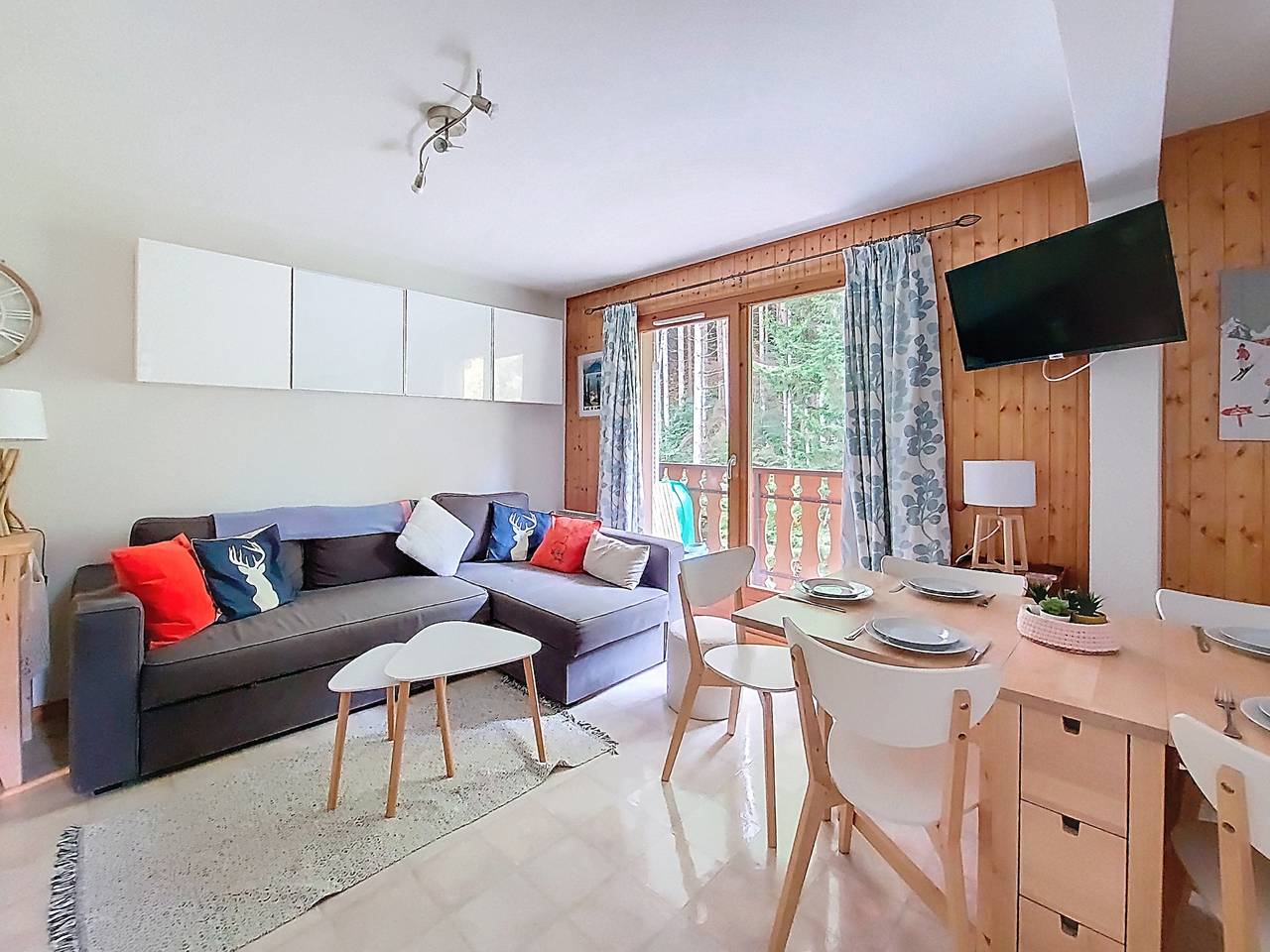 Entire apartment, Grand Cerf 87 - 6 personnes - Saint Jean D'Aulps Station in Saint-Jean-d'Aulps, Les Portes du Soleil