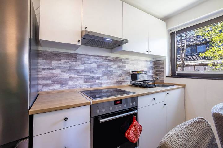 Hel lägenhet, Apartment 'Schack' with Shared Garden and Wi-Fi in Hoisdorf, Kreis Stormarn