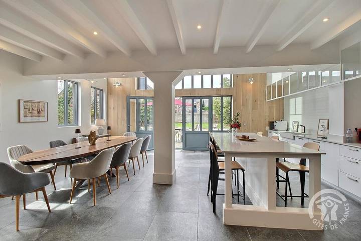 Gîte pour 10 personnes, avec jardin et terrasse, animaux acceptés dans Port de Paimpol - 2