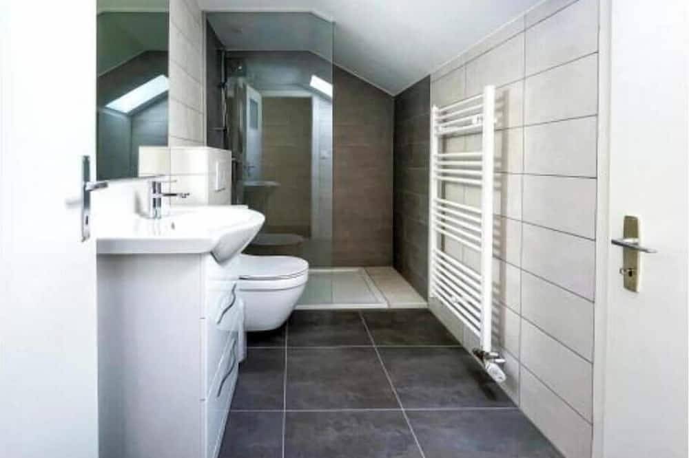 Ganze Wohnung, Sweet & Cosy Chalet in the heart of the Swiss Alps in Troistorrents, Portes du Soleil