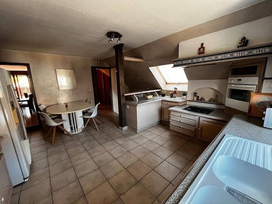Appartement entier, Apartment in Lembach, Région de Wissembourg