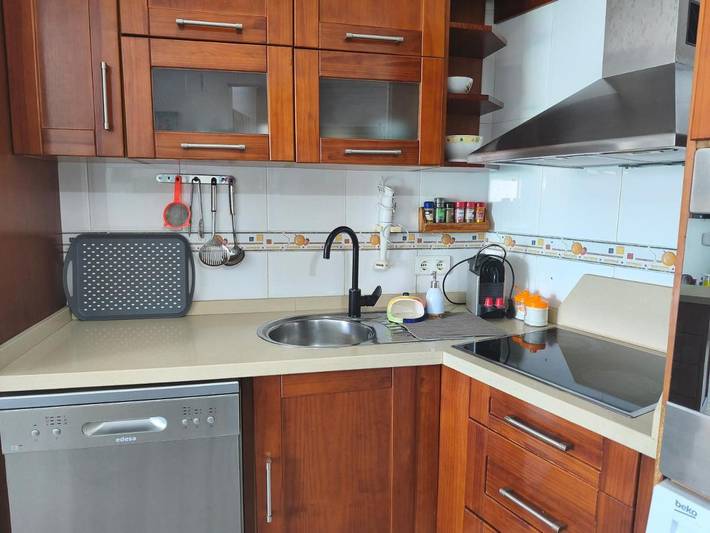 Ferienwohnung für 5 Personen, mit Balkon und Pool - 1