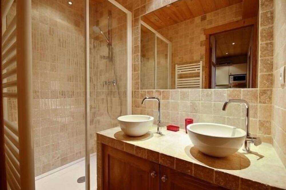 Apartamento entero, Encantador apartamento renovado, 4 pers, al pie de pistas, cerca de tiendas in Plagne Centre, La Plagne-Tarentaise
