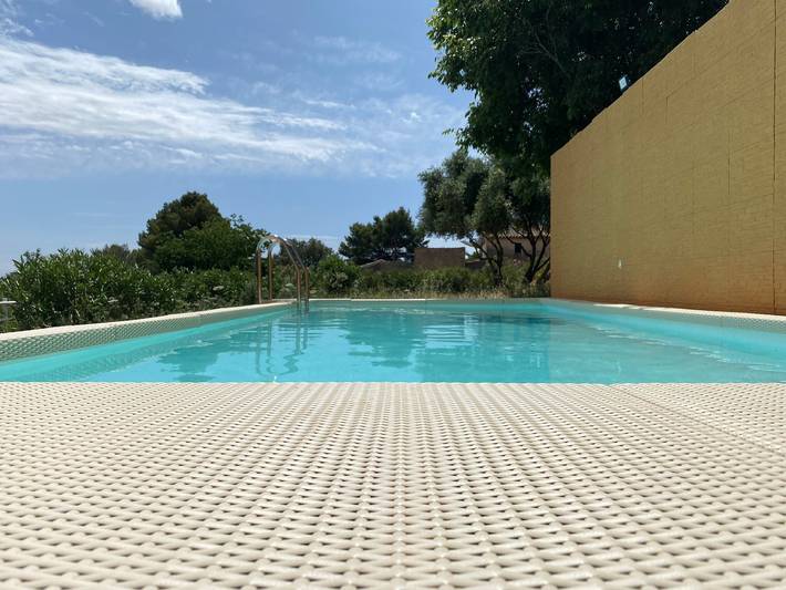 Bonita villa familiar con piscina cerca de Palma de Mallorca in Establiments, Palma