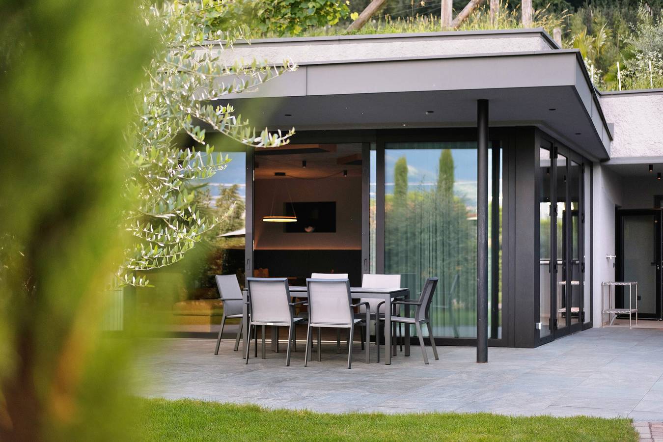 Ganze Wohnung, Ferienwohnung 'Faselehof Ivy' mit Bergblick, Gemeinschaftspool und Wi-Fi in Marling, Ortleralpen