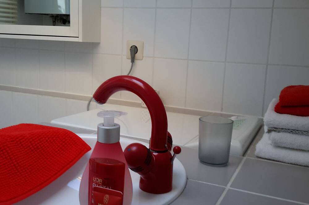 Ganze Wohnung, Ferienwohnung direkt am Stromberg in Cleebronn, Kraichgau