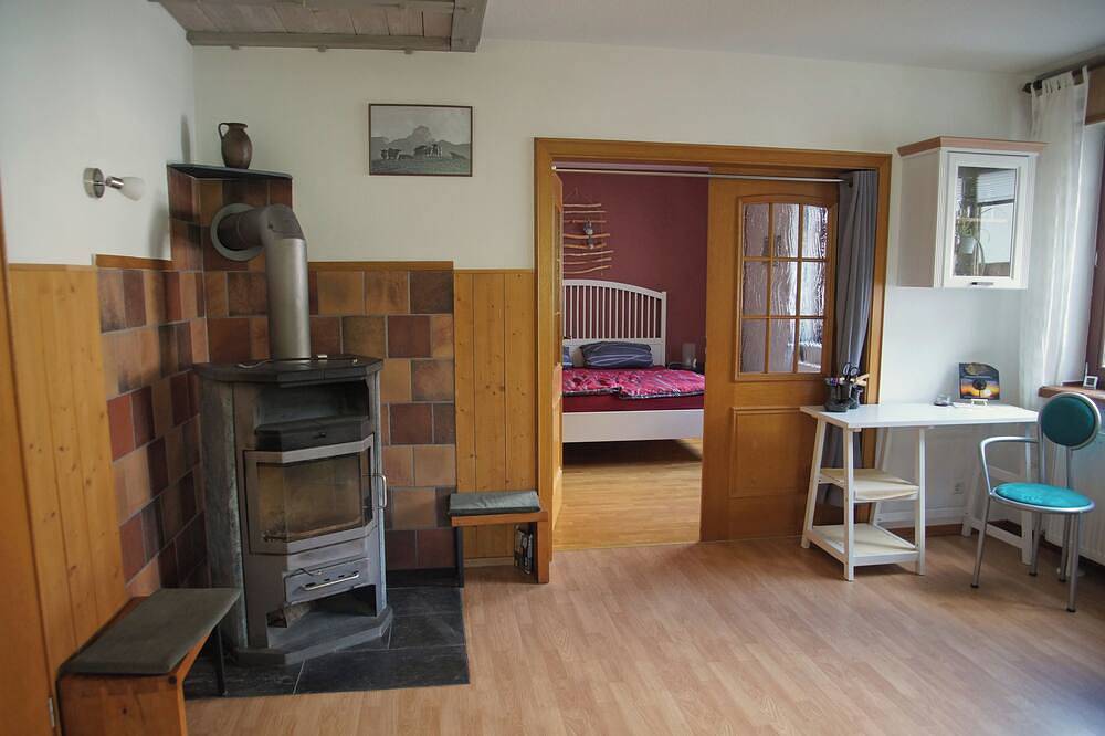 Ganze Wohnung, Ferienwohnung in Roetgen am Ravel- Radweg Hike & Bike & Business in Roetgen, Naturpark Hohes Venn-Eifel