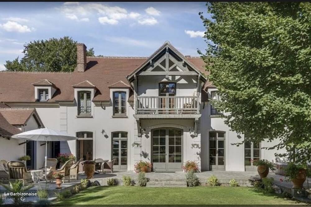 Villa pour 19 Personnes dans Barbizon, Parc naturel régional du Gâtinais français