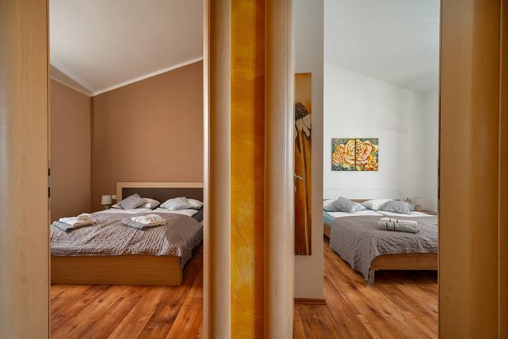 Apartamento entero, Apartamento de vacaciones para 4 personas con balcón/terraza in Tar-Vabriga, Region de Porec