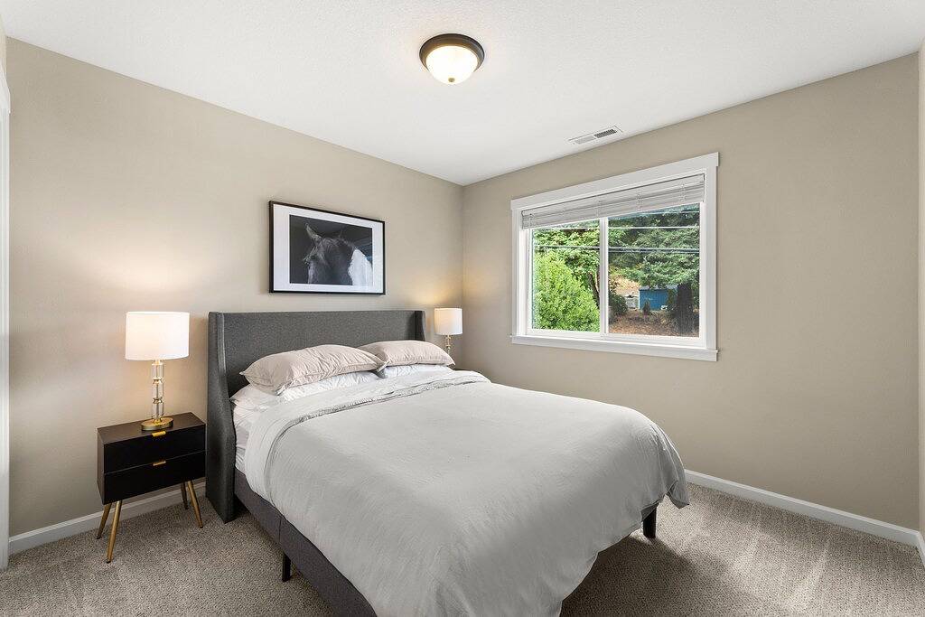 4 Bedroom Home Near Downtown Camas w/Private Sauna in Camas (Washington), Washington