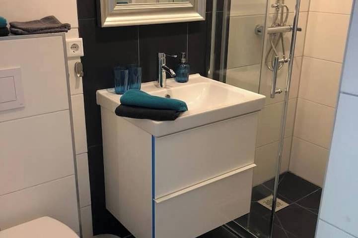 Ganze Wohnung, Gemütliche Wohnung auf Reiterhof Wasserburg Anstel in Rommerskirchen, Rhein-Kreis Neuss