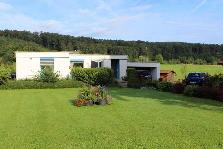 Chambre d’hôte pour 2 personnes, avec terrasse ainsi que vue et jardin dans Canton du Jura - 3