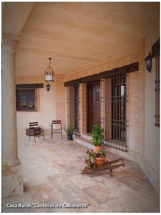 Casa rural para 8 personas, con Balcón y Terraza además de Jardín y Piscina en Parque Nacional de Cabañeros - 3