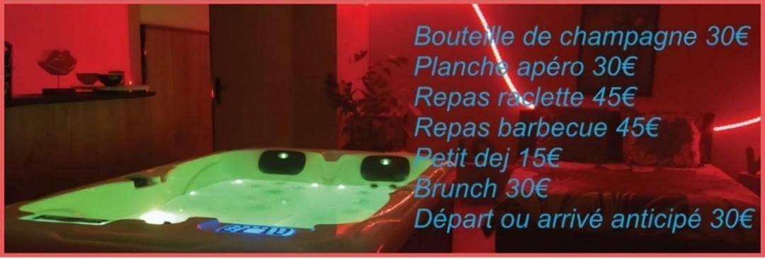 Appartement entier, Bulles étoilées Appartement avec jacuzzi privé in Montrevel-en-Bresse, Région de Bourg-en-Bresse