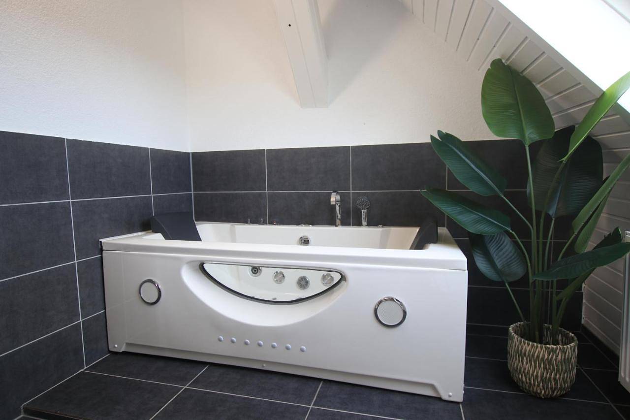 Ganze Wohnung, One-Bedroom Apartment in Bad Rappenau, Kraichgau