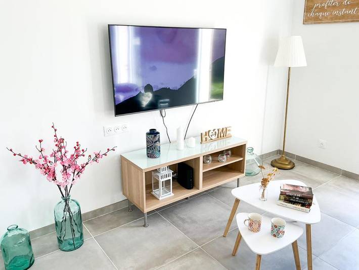 Location de vacances pour 6 personnes, avec jardin à Genas - 3