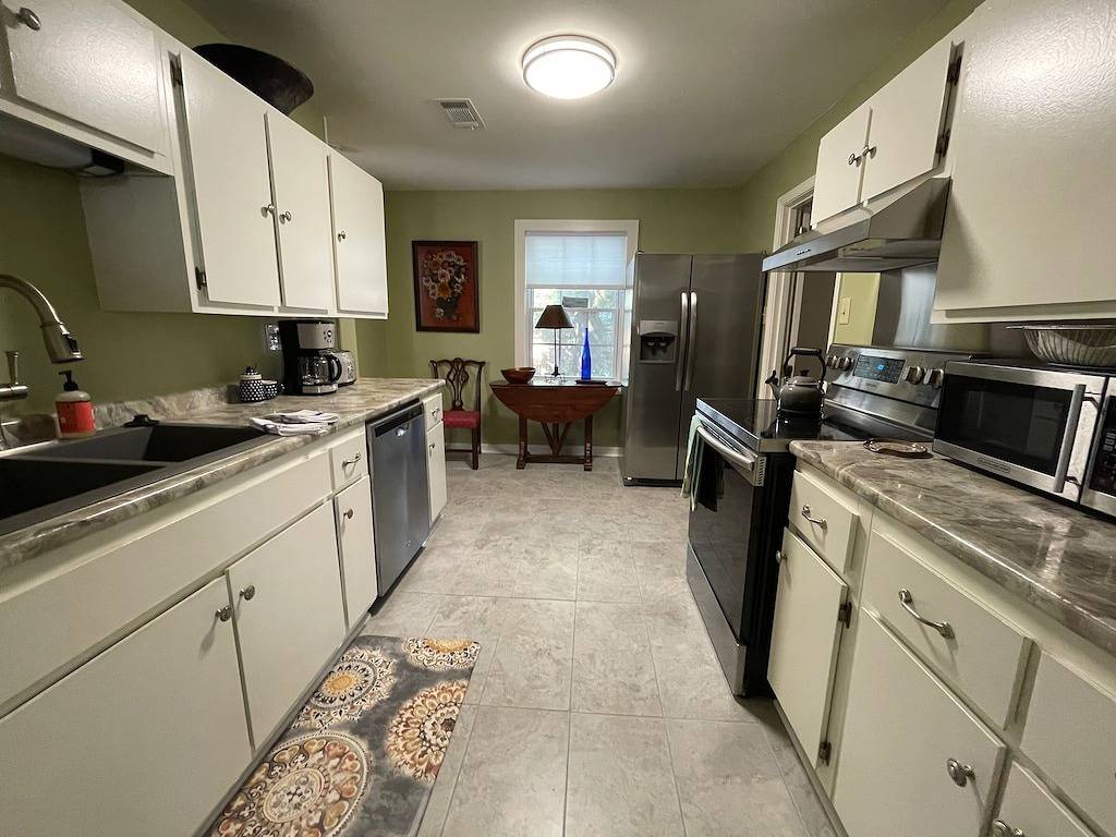 Parsons' Carriage House - Book Now ! in Tuscaloosa, Tuscaloosa County