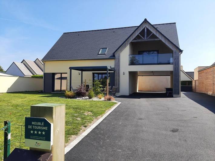 Location de vacances pour 6 personnes, avec jacuzzi et jardin à Genêts - 3