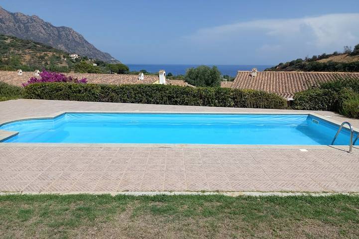Casa vacanza per 5 persone, con piscina e giardino - 1