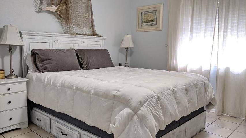 Vacation rental for 3 people, with yard in Sarasota County