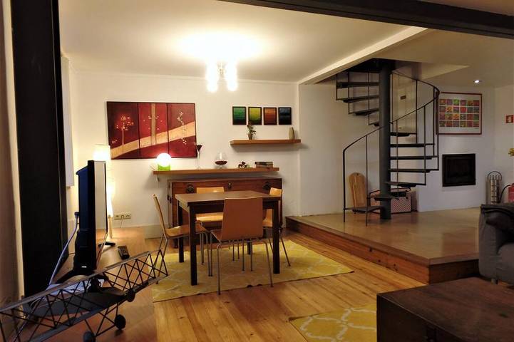 Ferienhaus für 6 Personen, mit Balkon und Whirlpool sowie Garten - 1