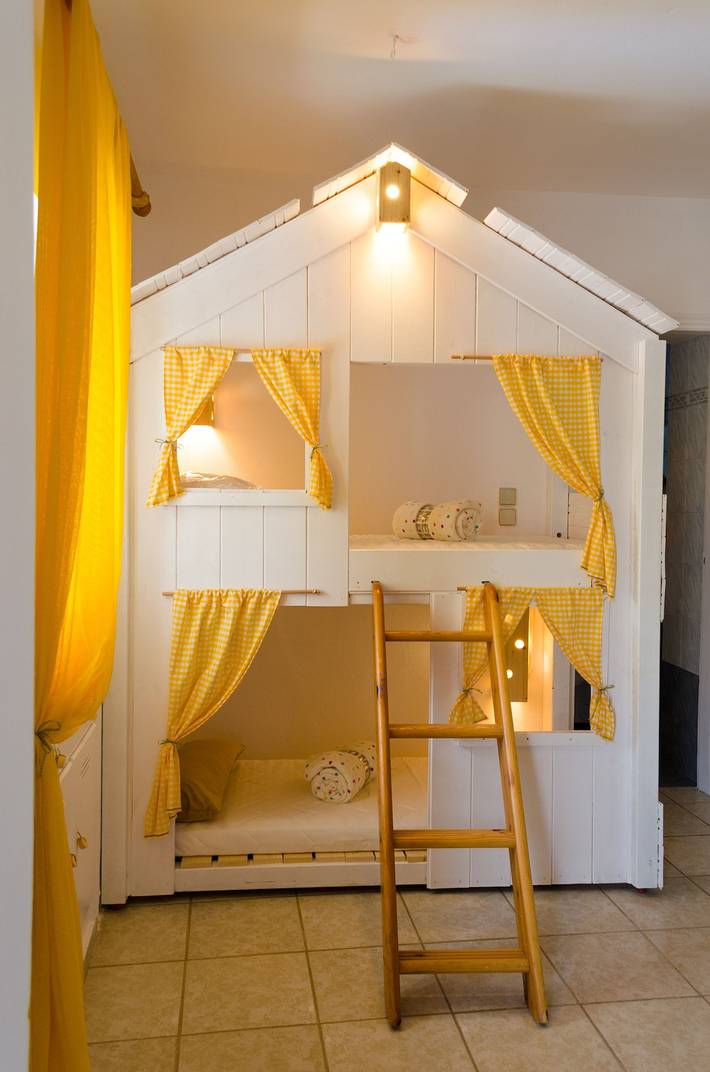 Location de vacances pour 2 personnes, avec jardin et balcon dans Égine - 4