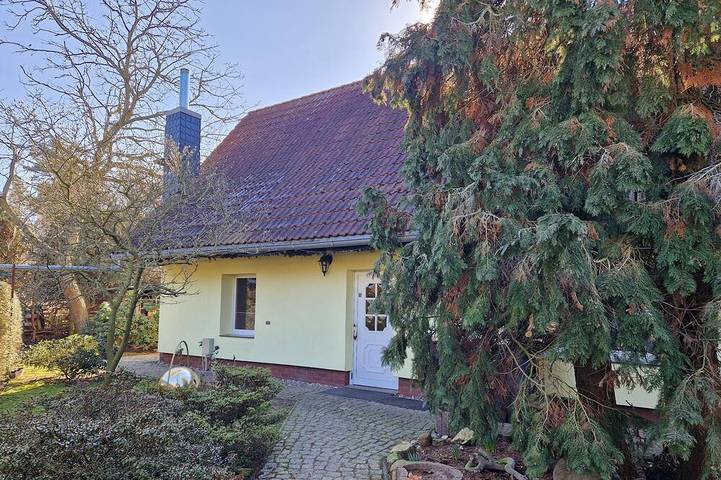 Ferienhaus für 9 Personen, mit Balkon und Garten, mit Haustier