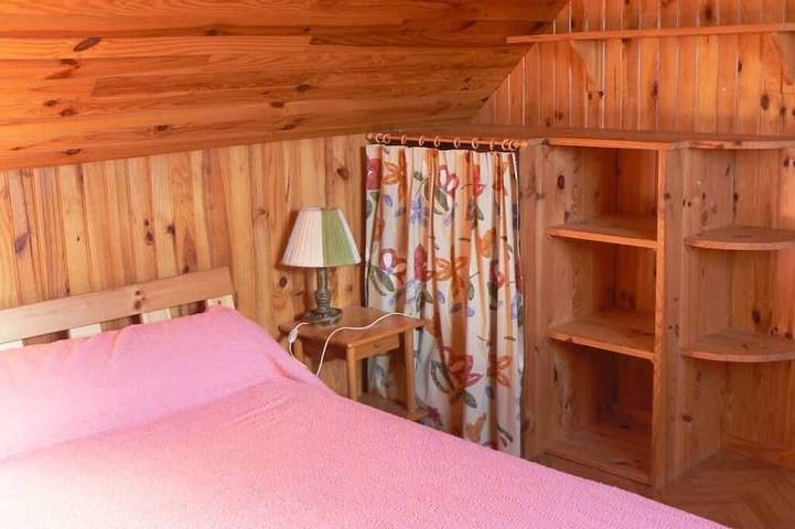 Gîte pour 6 personnes, avec terrasse et jardin à Picherande - 2