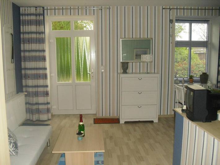 Ferienwohnung für 2 Personen, mit Ausblick und Garten in Rambin - 4