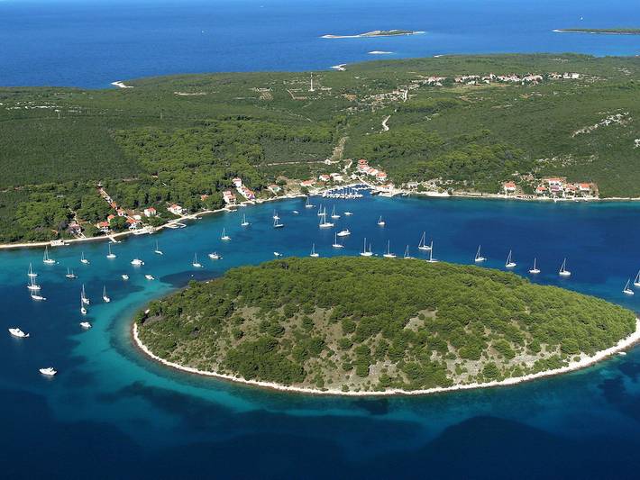 Ferienhaus für 6 Personen, mit Terrasse und Garten in Zadar (Kommun) - 2