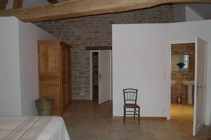 Gîte pour 4 personnes, avec jardin et terrasse à Nolay - 3