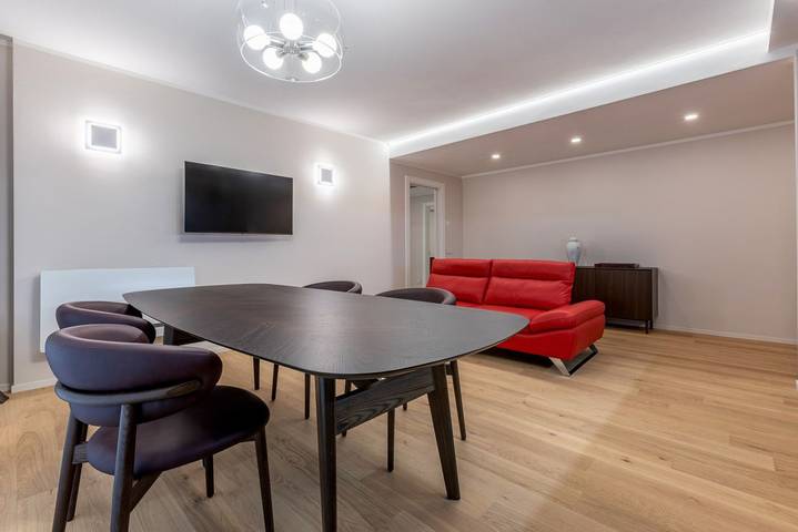 Appartamento intero, Guesthost - Design Apartment nel Cuore di Ferrara in Ferrara, Provincia di Ferrara