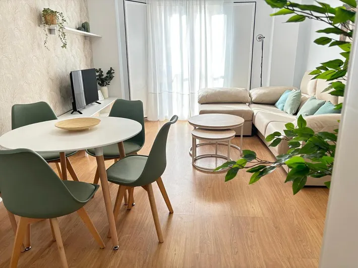Apartamento de vacaciones para 6 personas, con balcón, Se admiten mascotas - 1