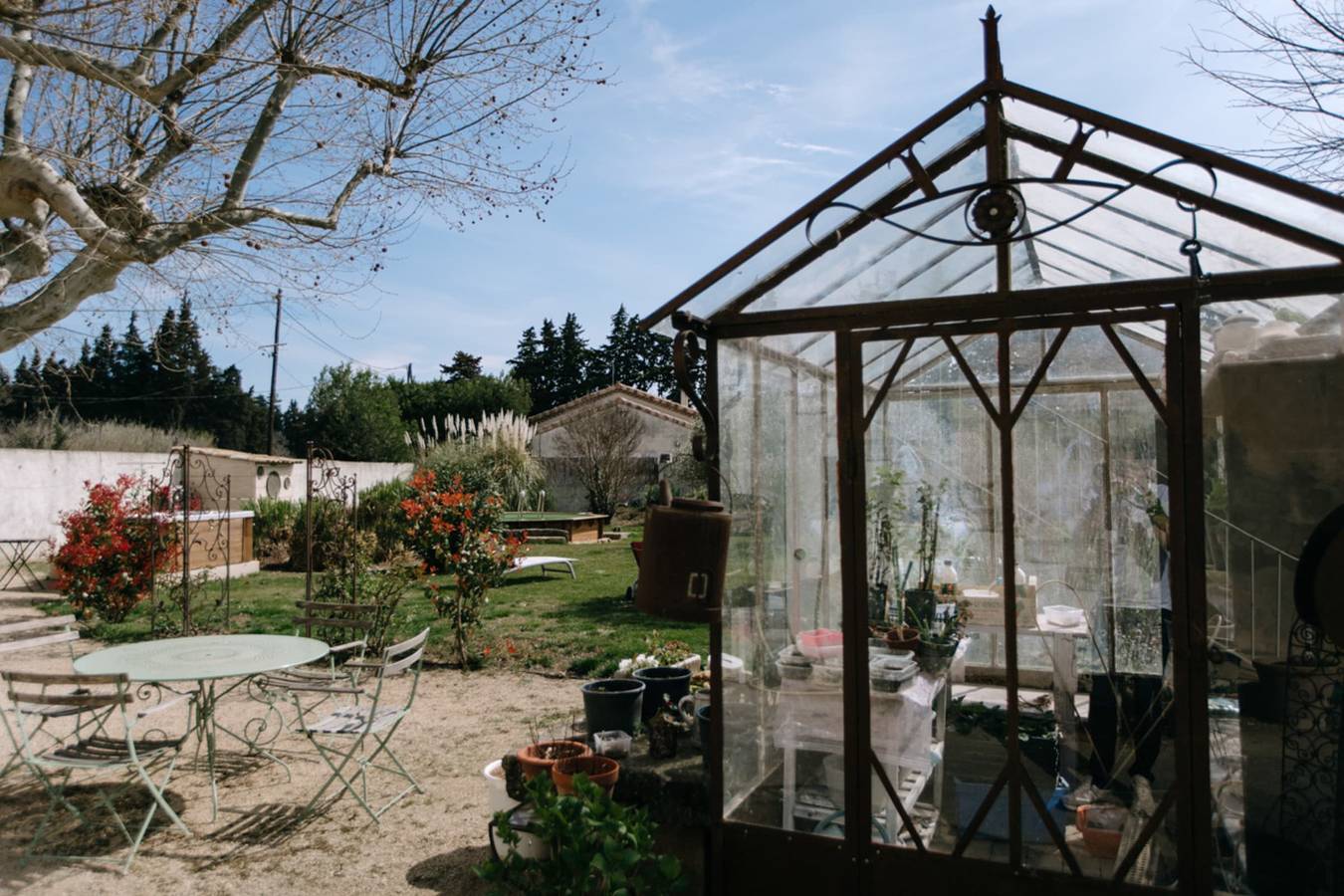 Appartement entier, Appartement Lumineux avec piscine et spa in L'Isle-sur-la-Sorgue, Vaucluse