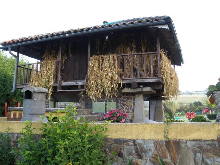 Casa rural para 2 personas, con jardín y vistas en Villaviciosa  - 2