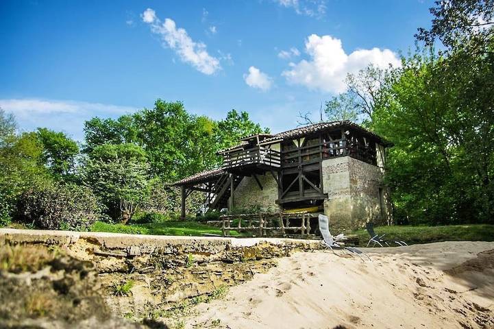 Gîte pour 2 personnes, avec jardin et sauna à Saint-Cricq-Villeneuve