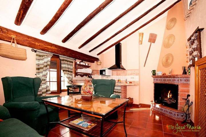 Apartamento para 2 personas, con Balcón y Vistas en Hinojares