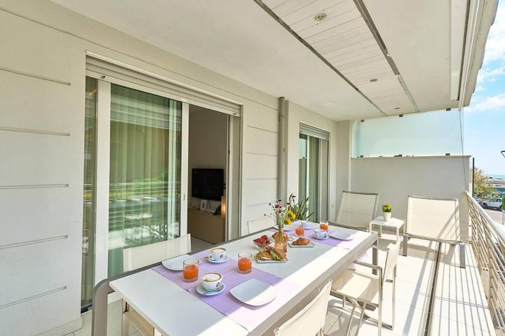 Gîte pour 2 personnes, avec Jacuzzi ainsi que Jardin et Vue à Cervia - 4
