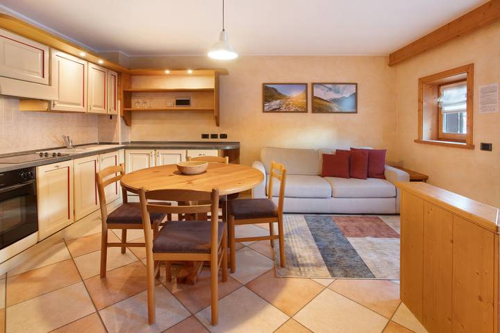 Gîte pour 2 personnes, avec jardin et balcon à Livigno - 2