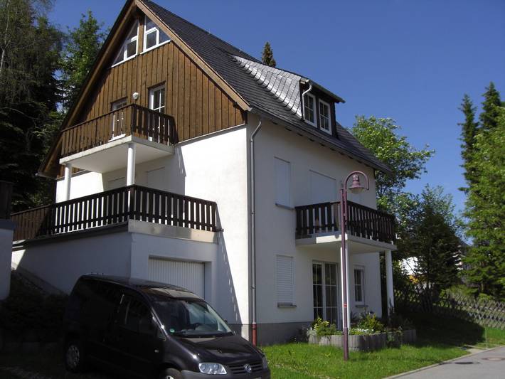 Ferienwohnung für 4 Personen, mit Balkon und Ausblick in Oberwiesenthal