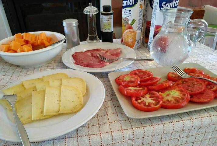 Location de vacances pour 2 personnes, avec jardin ainsi que vue et piscine à Morrovalle - 3