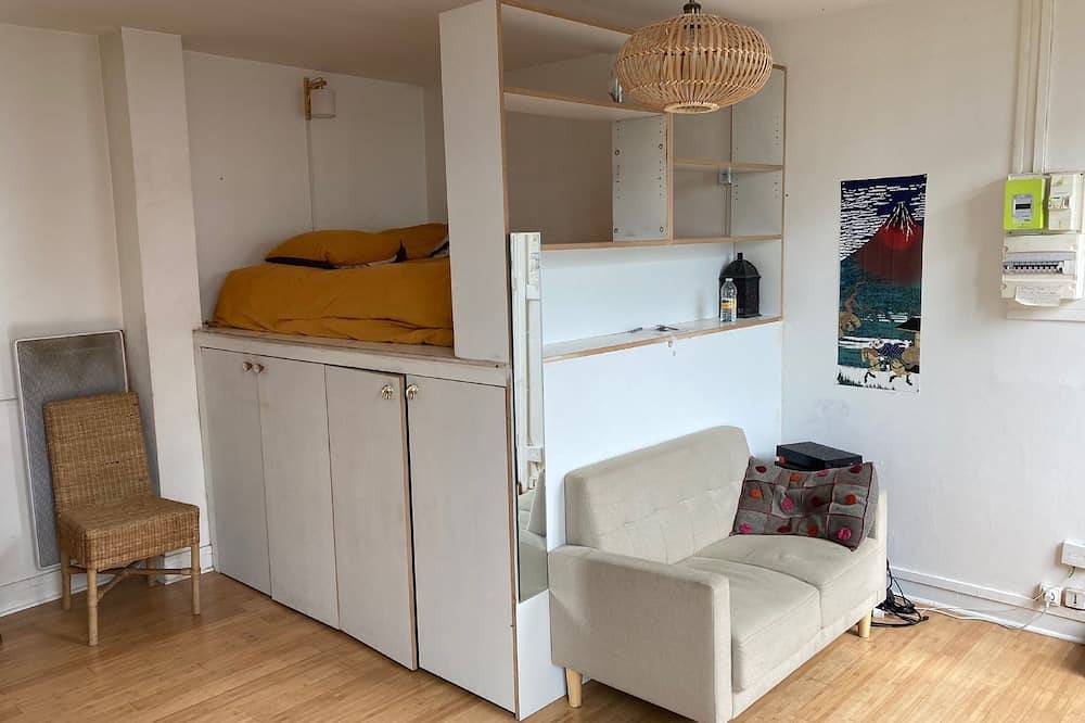 Apartamento entero, Charmant Studio Paris Xxème in París, Isla de Francia