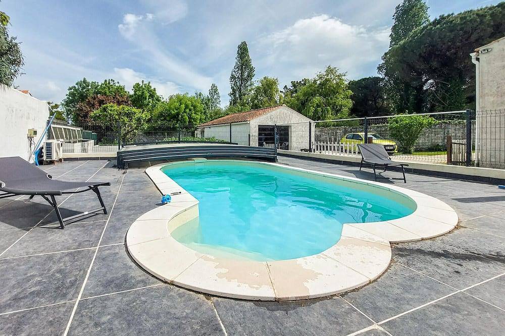 Charmante maison avec piscine in Le Château-d'Oléron, Côte de Beauté