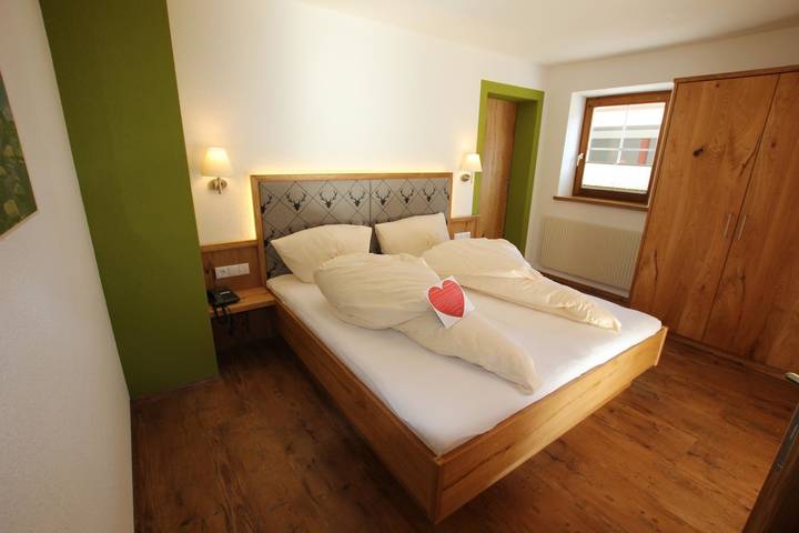 Ferienwohnung für 4 Personen, mit Terrasse und Garten sowie Sauna und Ausblick in Ehrwald - 2